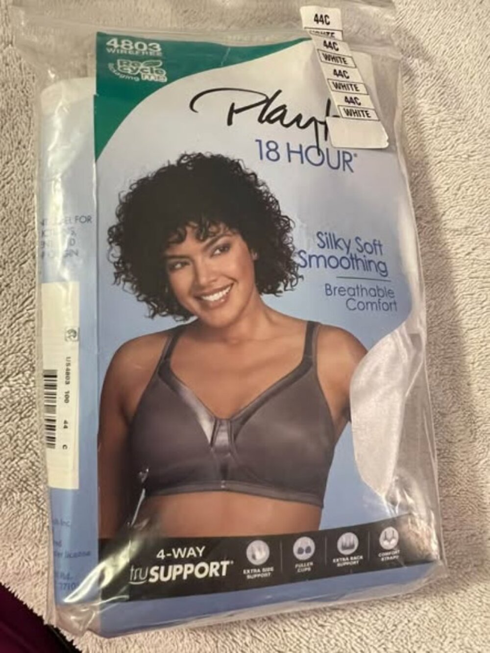 Size 44C - Playtex - NWT - White Silky Soft Smoothing Bra - Wireless